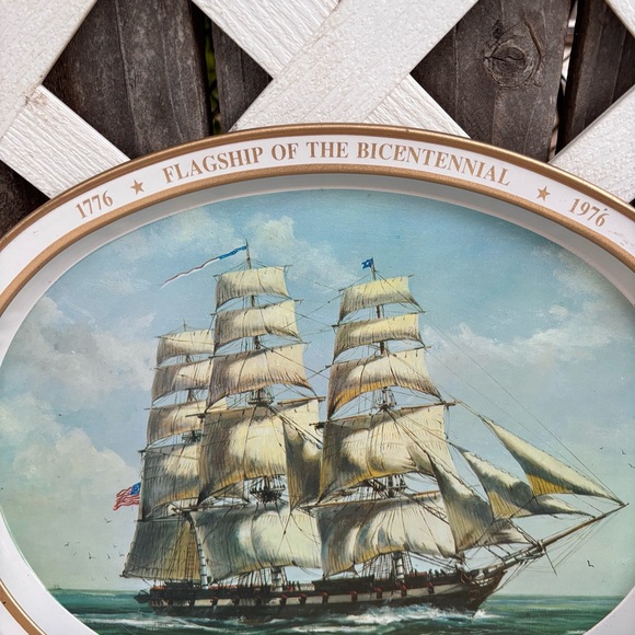 Vintage Metal Tray. The Frigate Constellation” - Picture 3 of 6